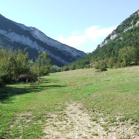 Casa Rural Lagun Etxea Pobes Bagian luar foto