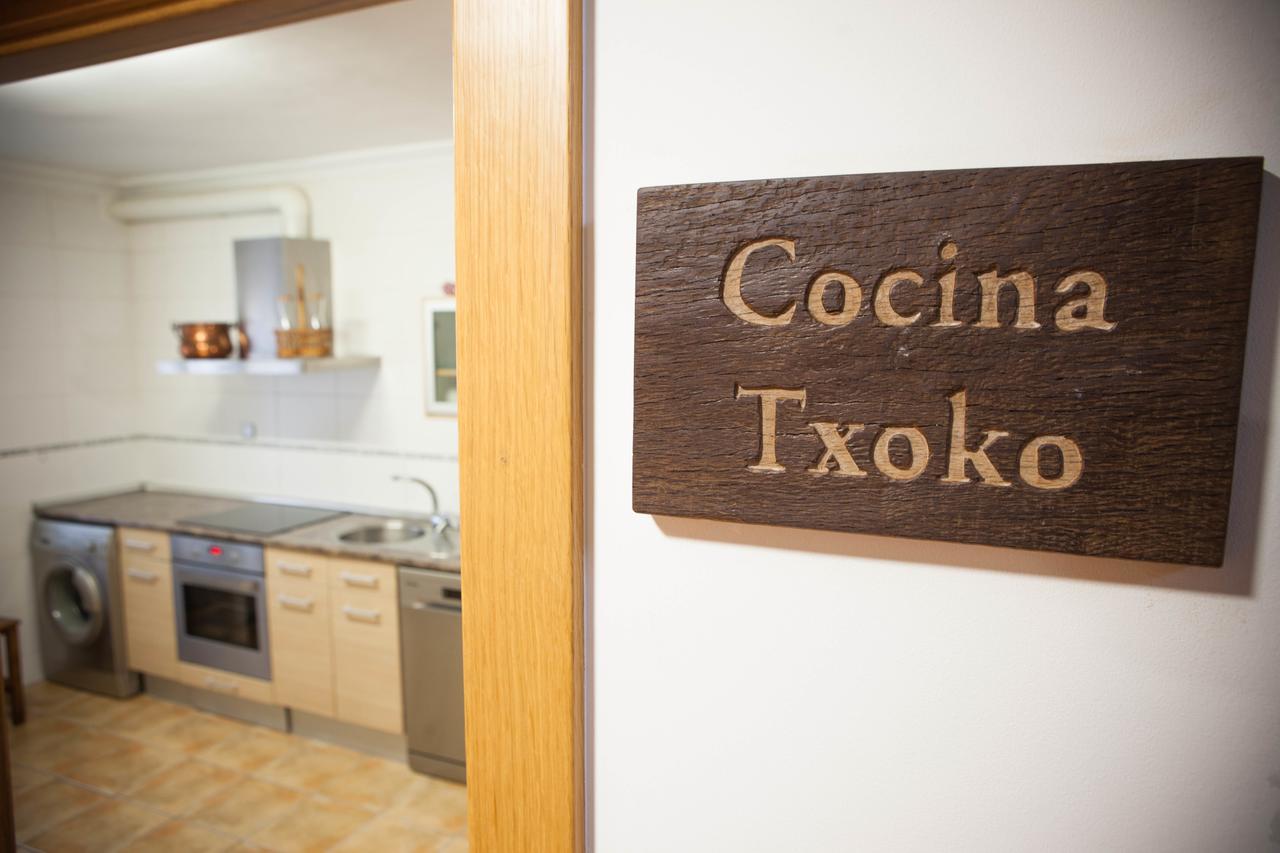 Casa Rural Lagun Etxea Pobes Bagian luar foto