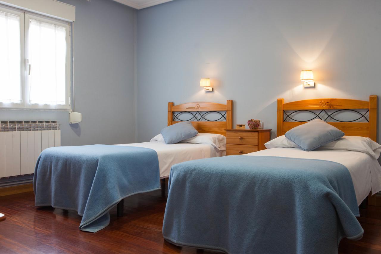 Casa Rural Lagun Etxea Pobes Bagian luar foto