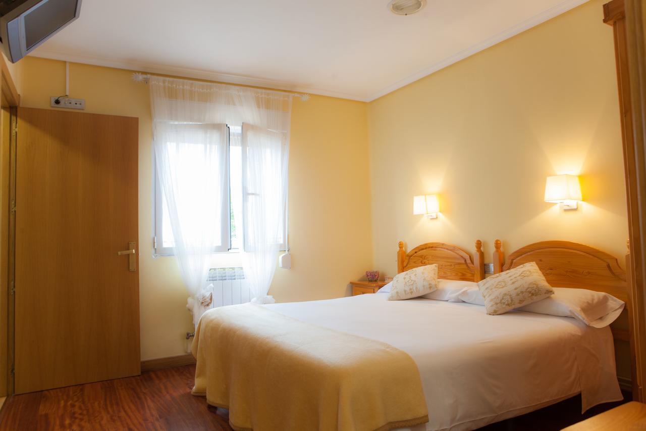 Casa Rural Lagun Etxea Pobes Bagian luar foto