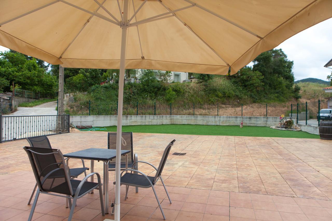Casa Rural Lagun Etxea Pobes Bagian luar foto